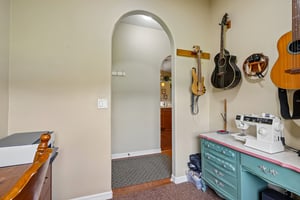 Fairway Cir-S0108-031.jpg