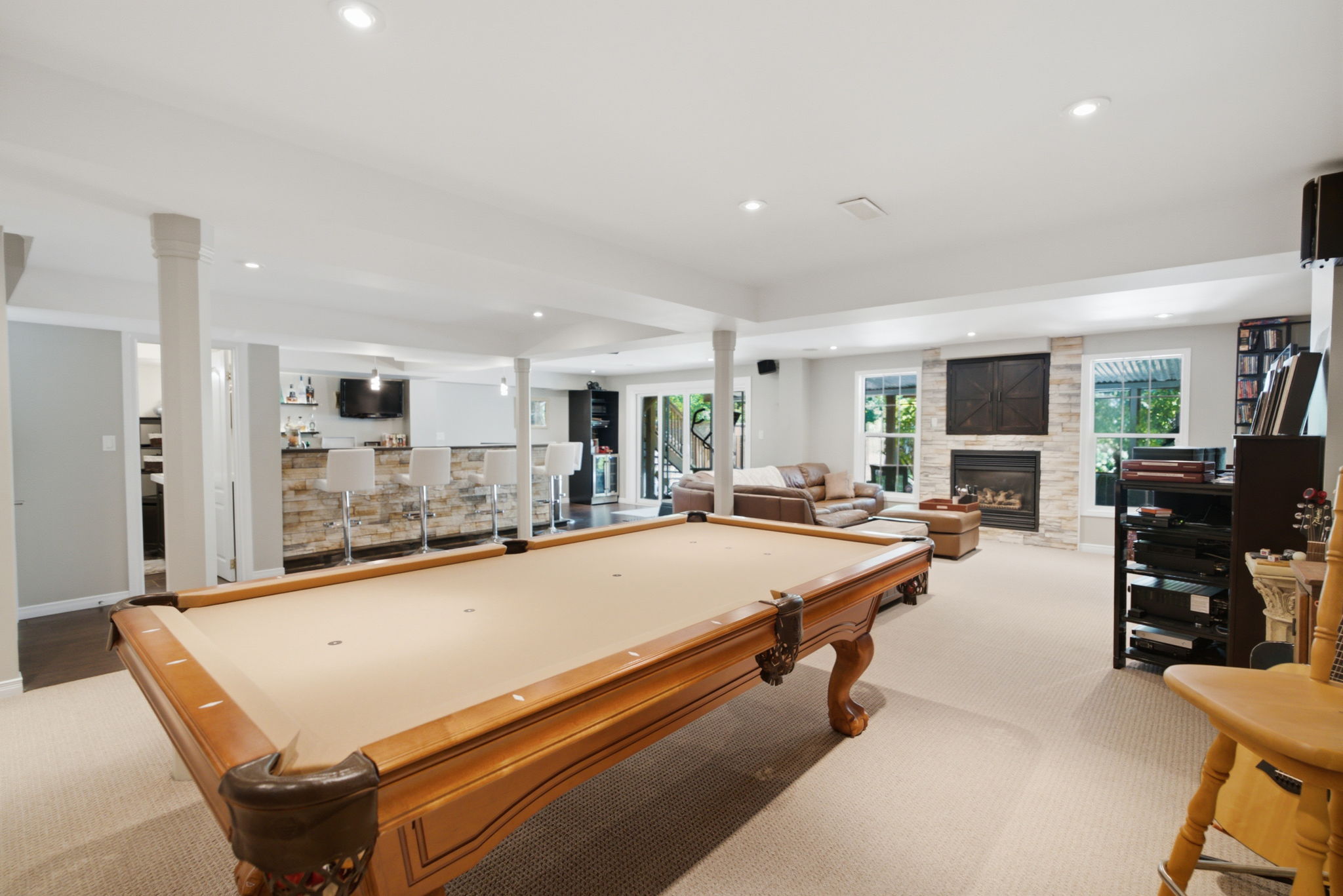  Photo 95