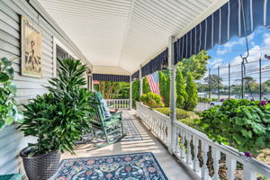  Photo 90