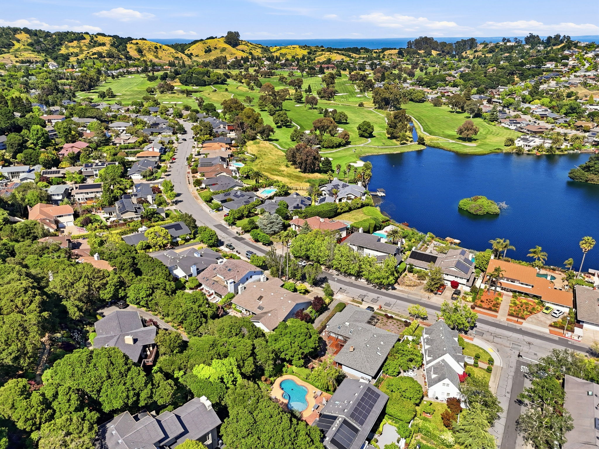 019_f8_AERIAL_81 Peacock Dr