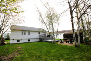 81 Rue Maximin, Dieppe, NB E1A 7G8, Canada Photo 10