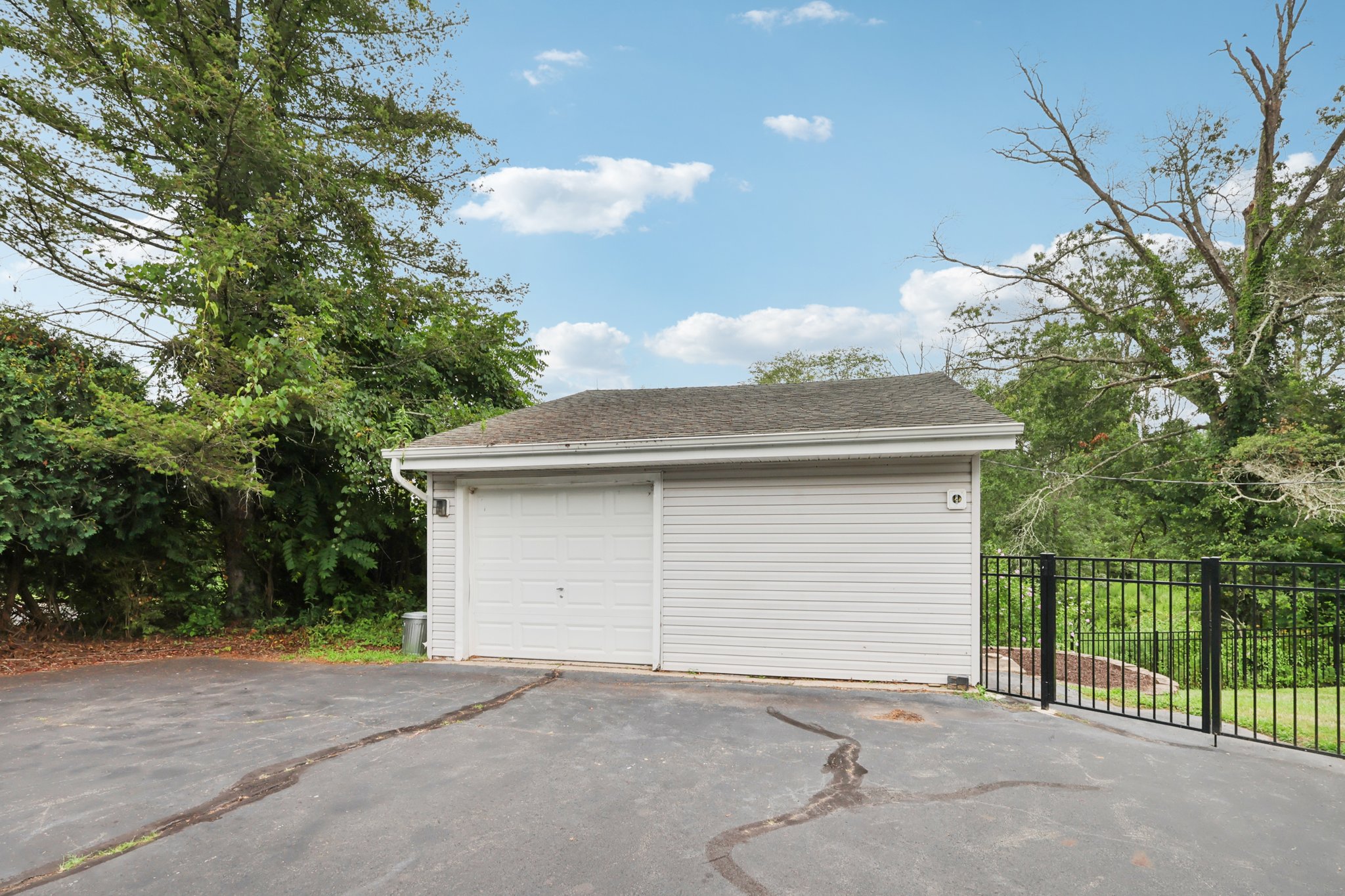 81 Titus Mill Rd-S0708-032.jpg