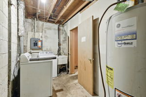  Photo 30