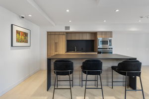 AMENITIES 10