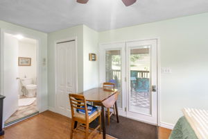  Photo 48