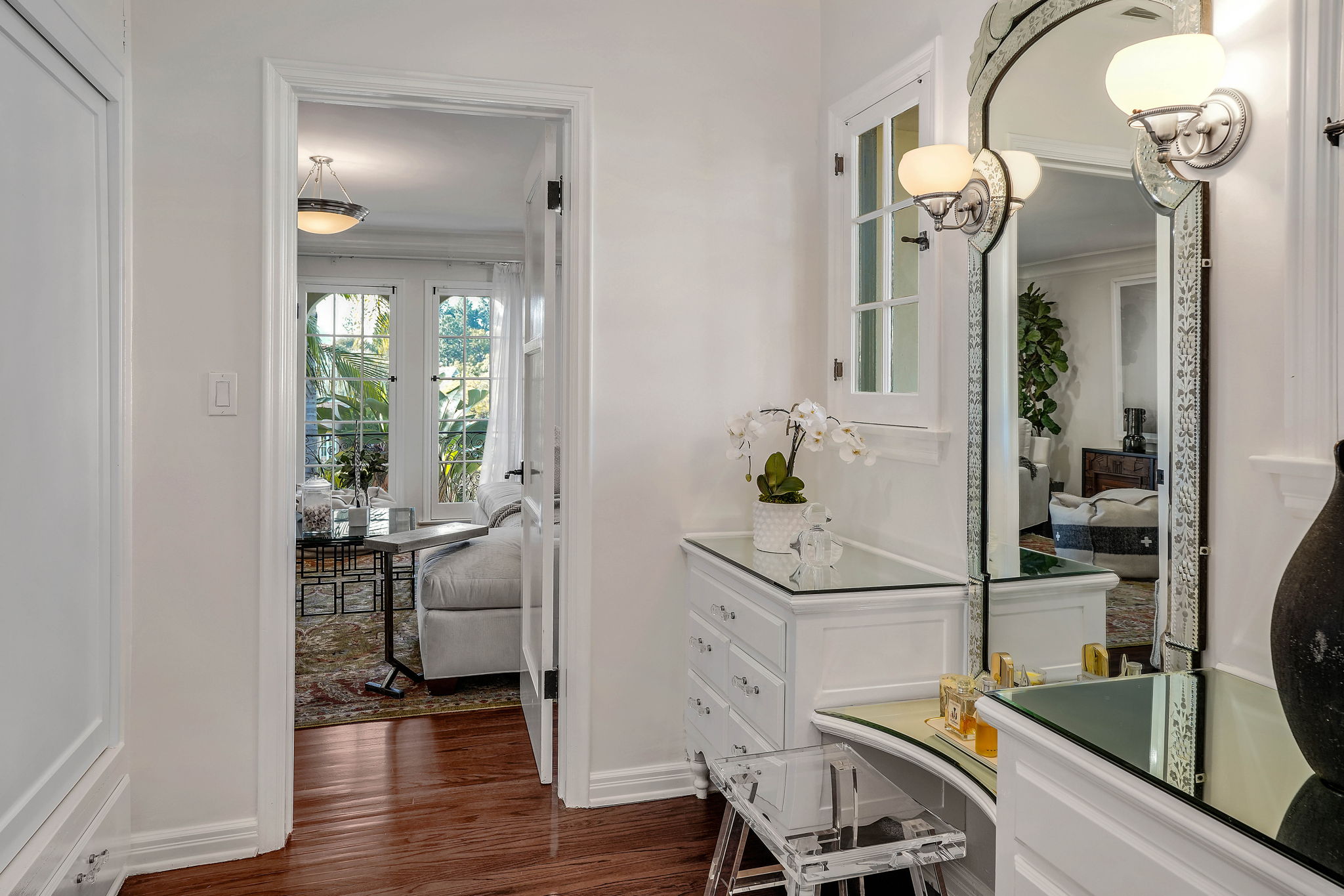 810 N Linden staged 1 2023-35