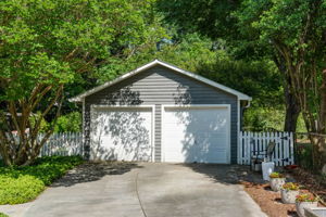 Detached Garage
