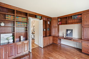 Main Level Office