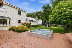 Hot Tub & Rear Yard