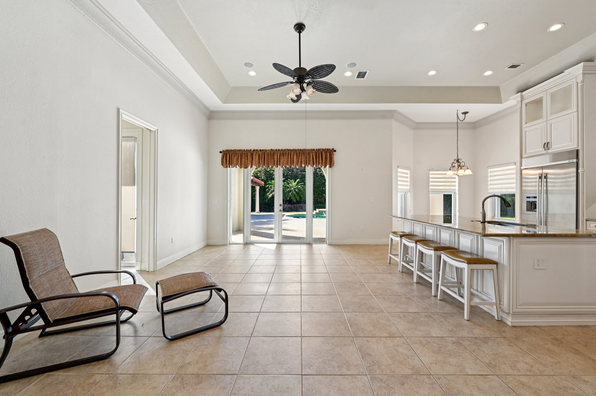 SW 179th St-S2110-023.jpg
