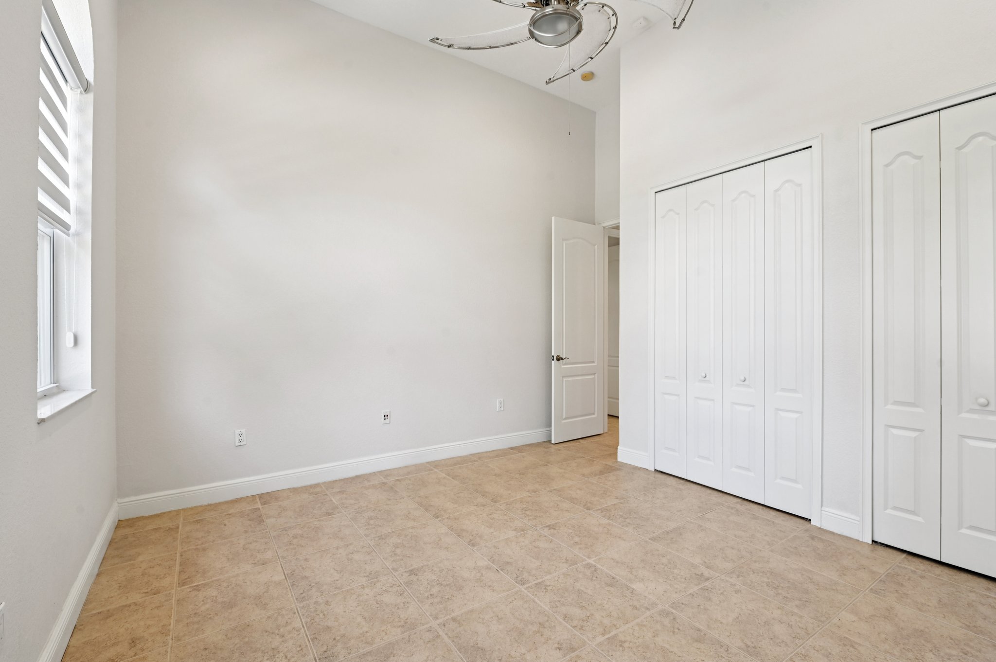 SW 179th St-S2110-027.jpg
