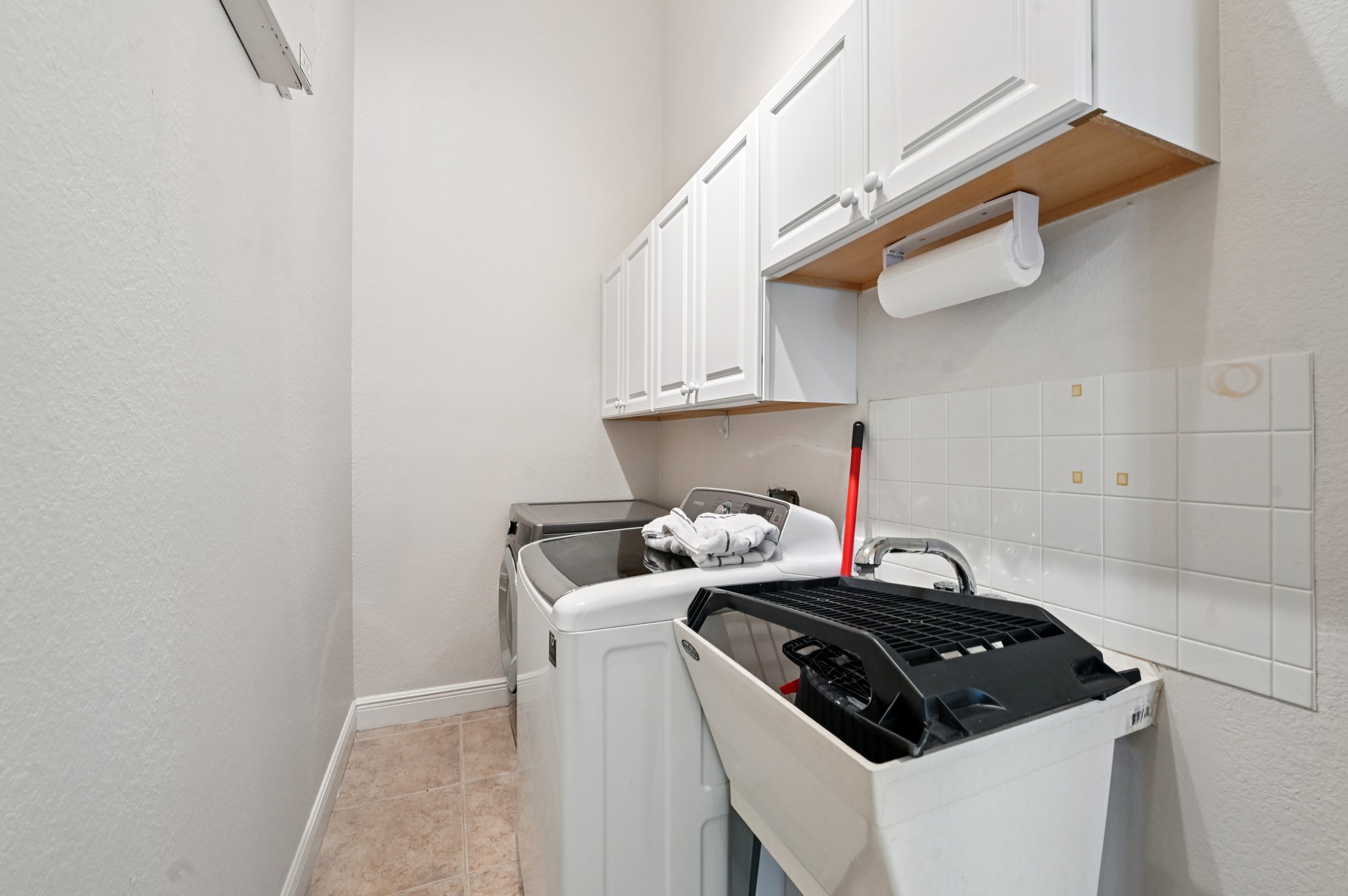 SW 179th St-S2110-034.jpg