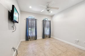 SW 179th St-S2110-029.jpg