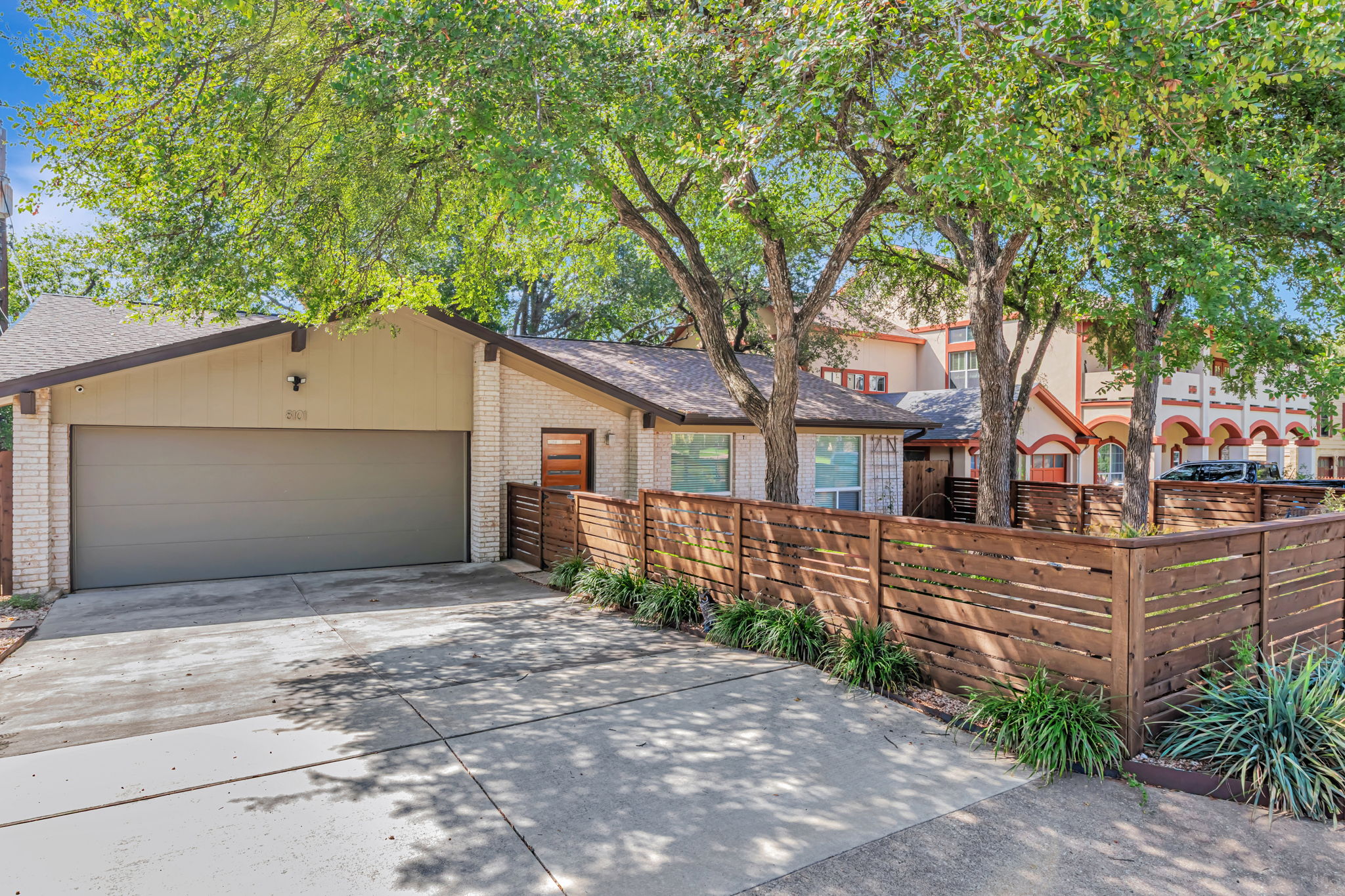 002_8101 Ceberry Dr  Austin