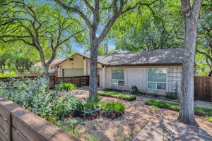 003_8101 Ceberry Dr  Austin
