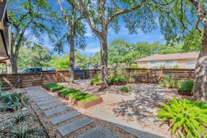 036_8101 Ceberry Dr  Austin