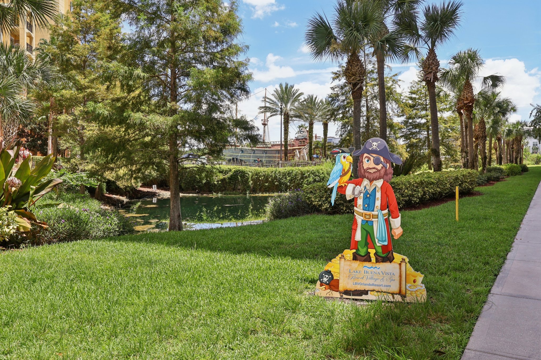 Resort Village Dr-1408-909.jpg