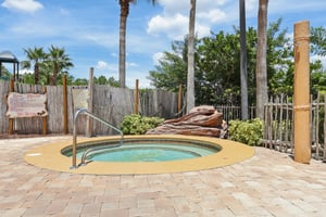 Resort Village Dr-1408-915.jpg