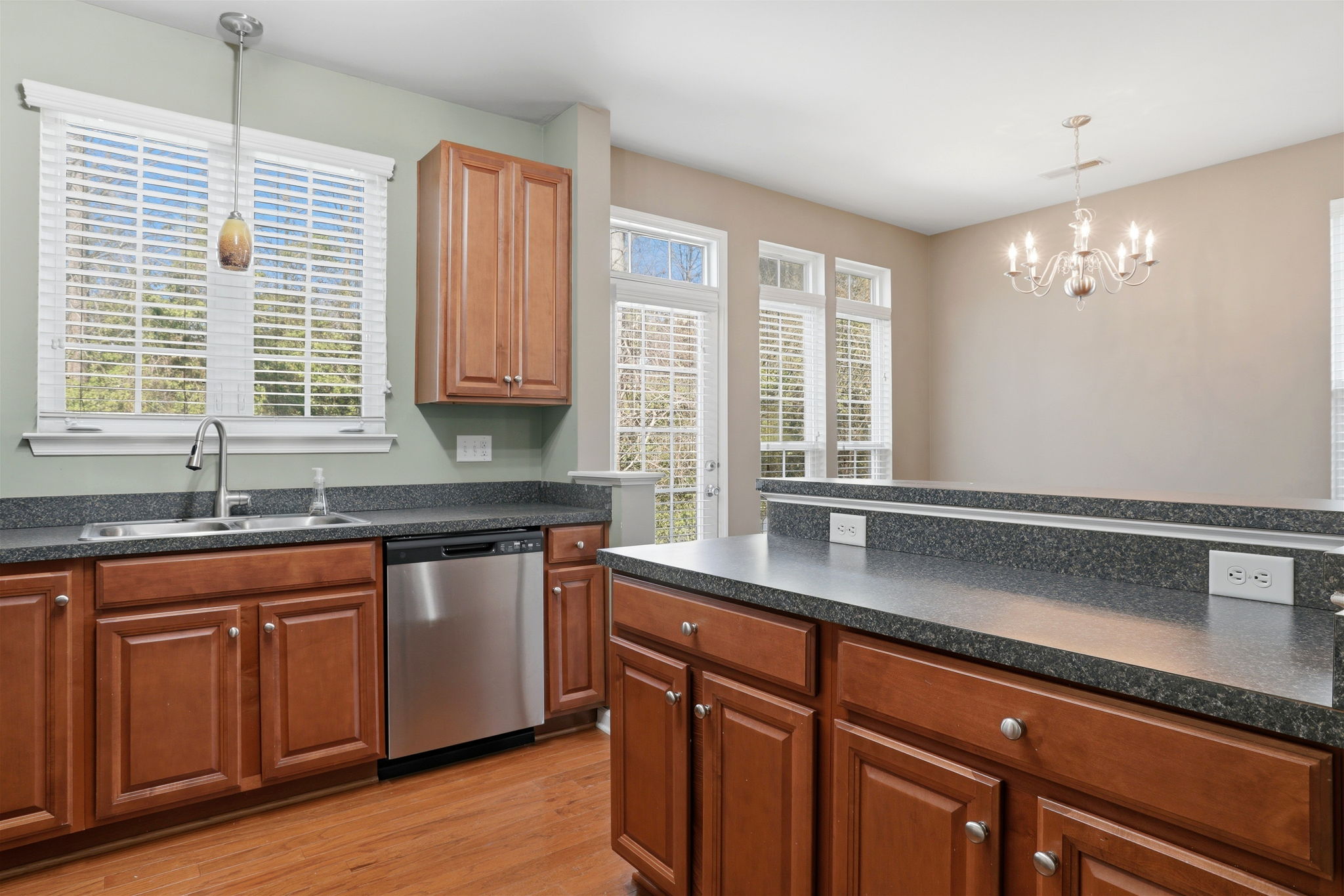 11-Kitchen