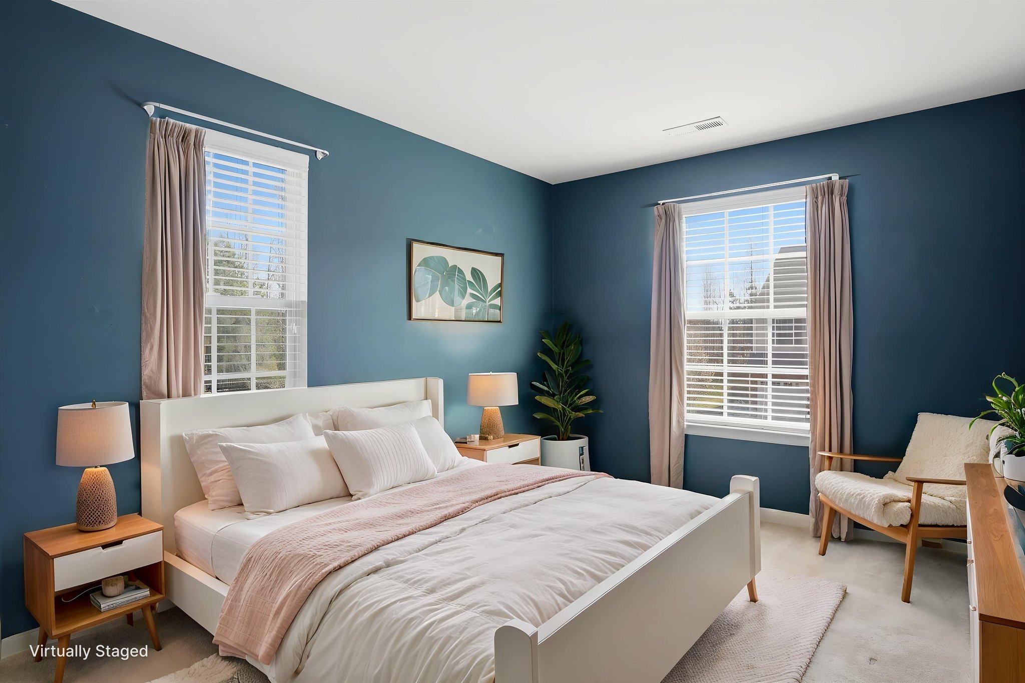 21-Bedroom 3 virtually staged.jpeg