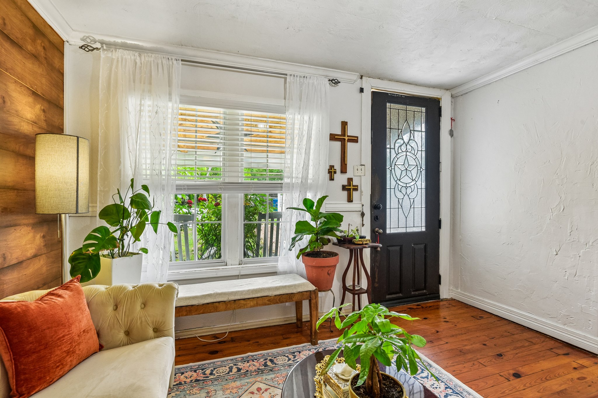 Janda Susan Rd-S0605-013.jpg
