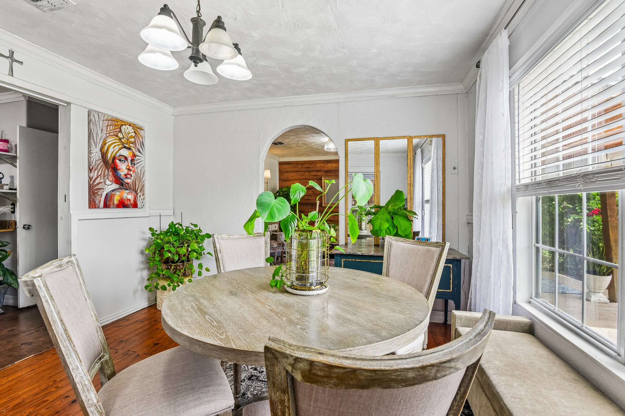 Janda Susan Rd-S0605-017.jpg