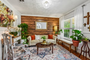 Janda Susan Rd-S0605-010.jpg
