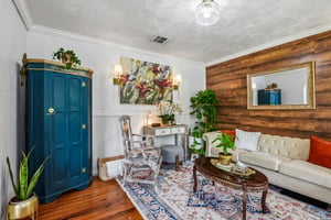 Janda Susan Rd-S0605-011.jpg