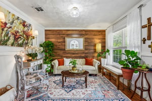 Janda Susan Rd-S0605-014.jpg
