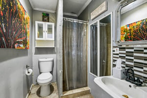 Janda Susan Rd-S0605-026.jpg