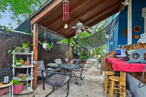 Janda Susan Rd-S0605-044.jpg