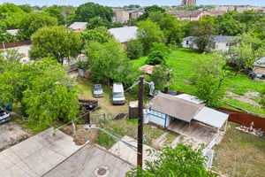 Janda Susan Rd-S0605-057.jpg