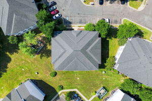 8103 Lacy Dr, Manassas, VA 20109, USA Photo 5