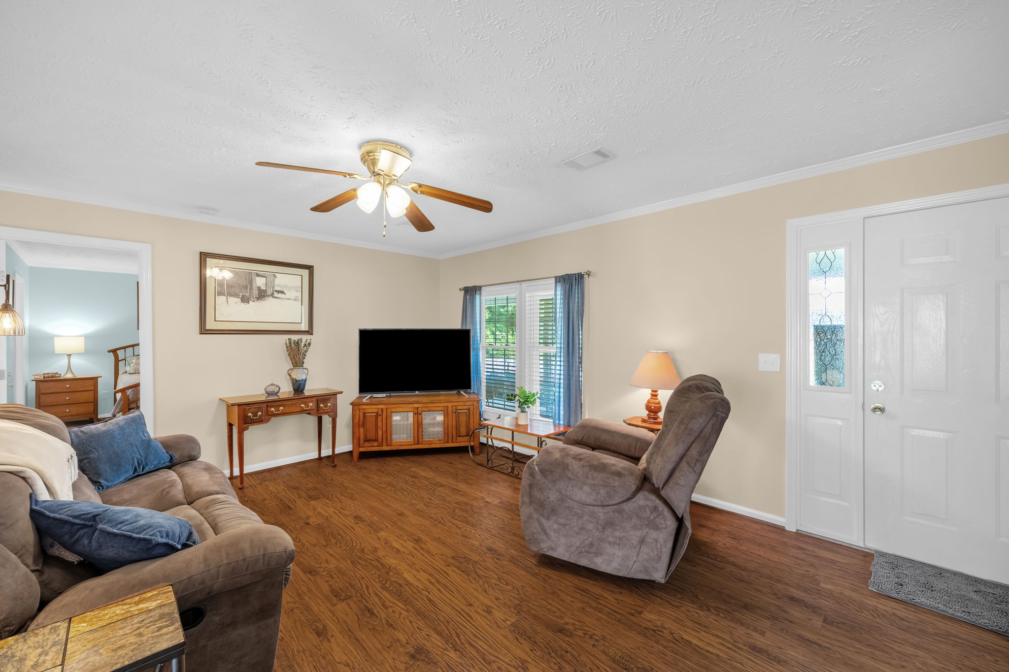 8104 Leabourne Rd-7