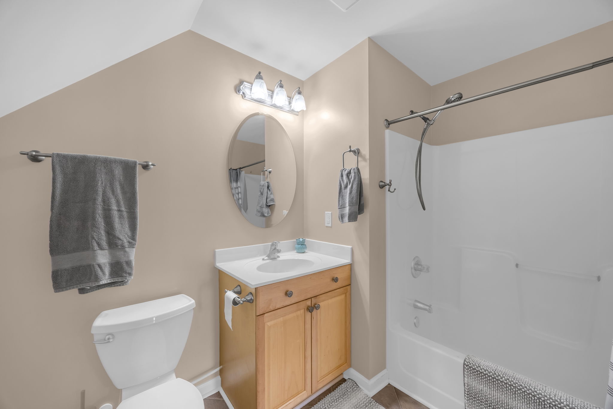 8104 Leabourne Rd-22