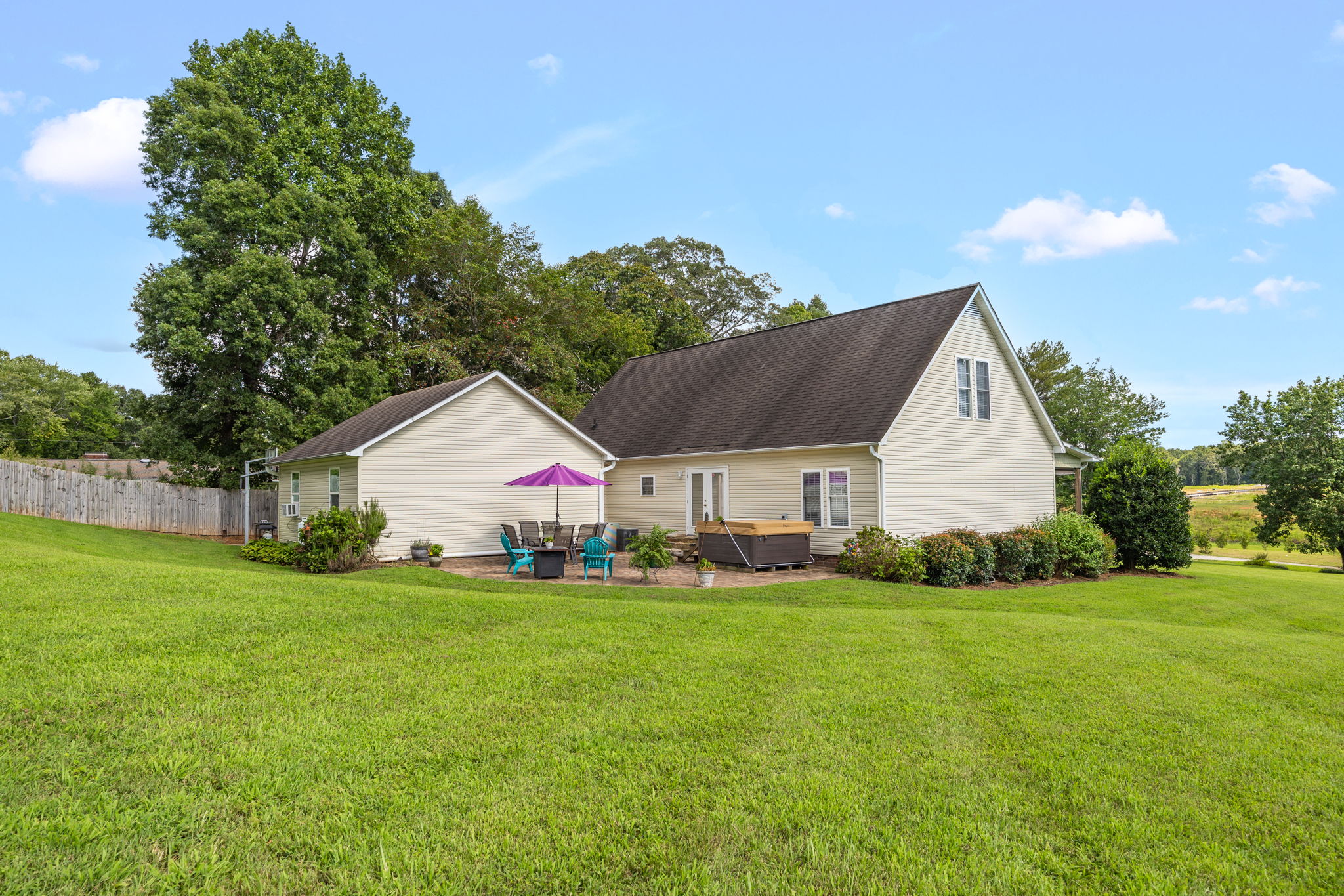 8104 Leabourne Rd-33