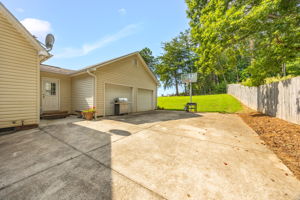 8104 Leabourne Rd-29