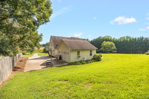 8104 Leabourne Rd-31
