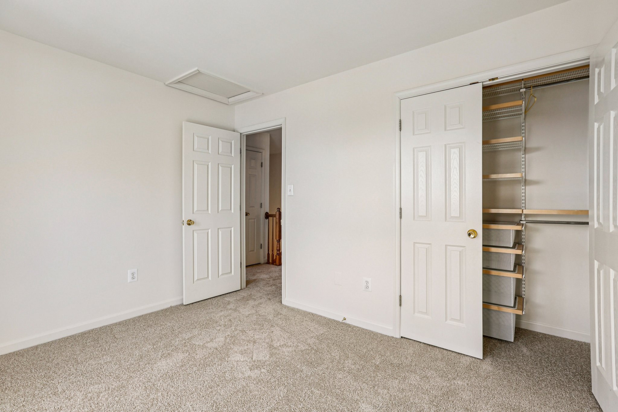 Mallard Shore Dr-S0402-023.jpg