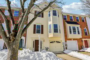 Mallard Shore Dr-S0402-001.jpg