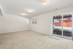 Mallard Shore Dr-S0402-006.jpg