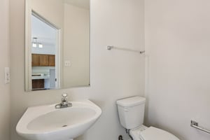 Mallard Shore Dr-S0402-018.jpg