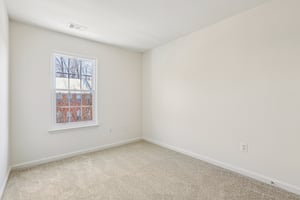 Mallard Shore Dr-S0402-019.jpg