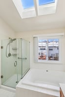 Mallard Shore Dr-S0402-034.jpg