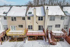 Mallard Shore Dr-S0402-042.jpg