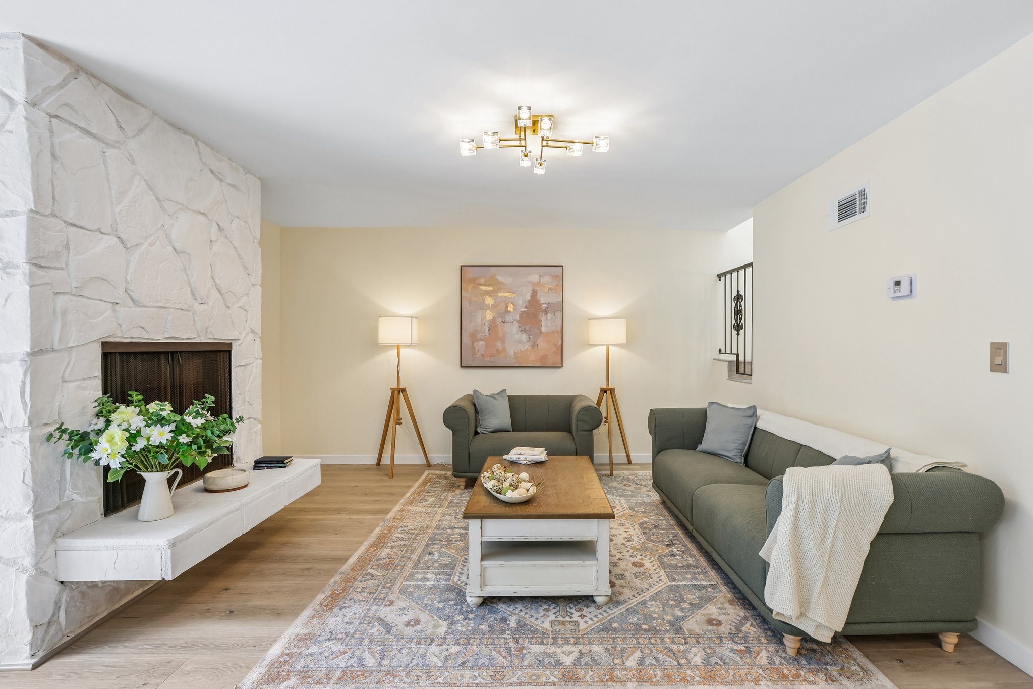 Redlands St 107-S2707-005.jpg