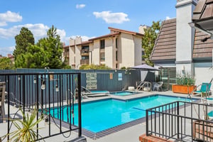 Redlands St 107-2707-903.jpg