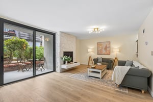 Redlands St 107-S2707-006.jpg