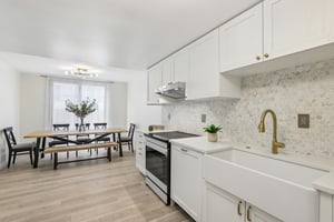 Redlands St 107-S2707-014.jpg