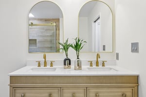 Redlands St 107-S2707-024.jpg